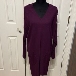 New York & Company Two-Pocket Cocoon Tunic Sweater